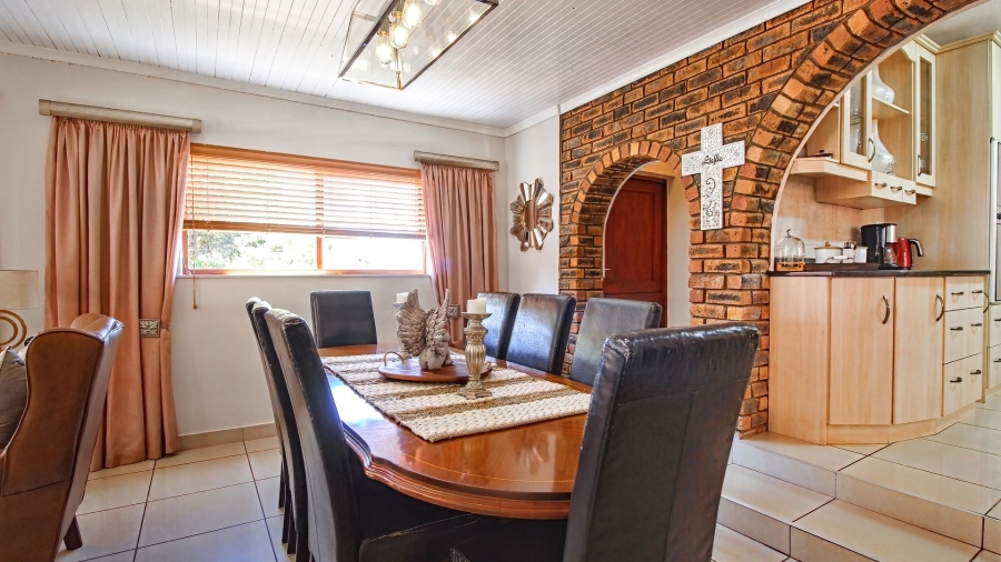 7 Bedroom Property for Sale in Vredenburg Western Cape